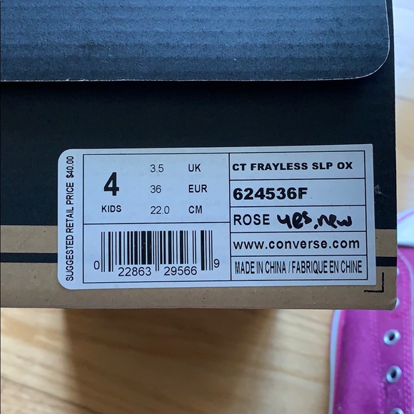 Converse Sparkle Heart Slip-Ons - Picture 4 of 7